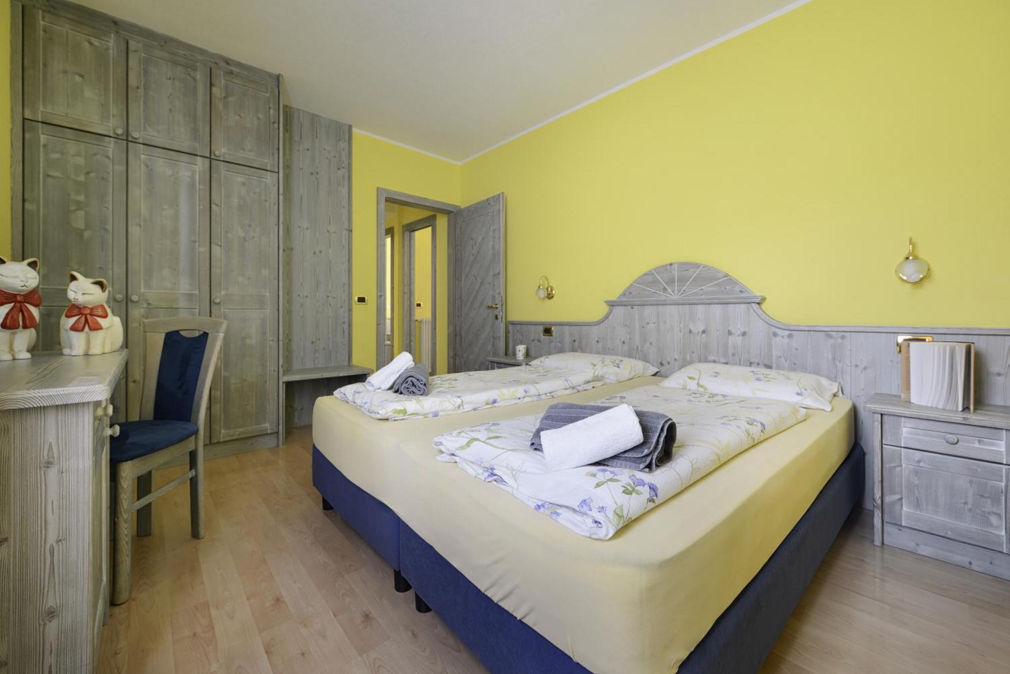 Residence Le Cascate Livigno Buitenkant foto