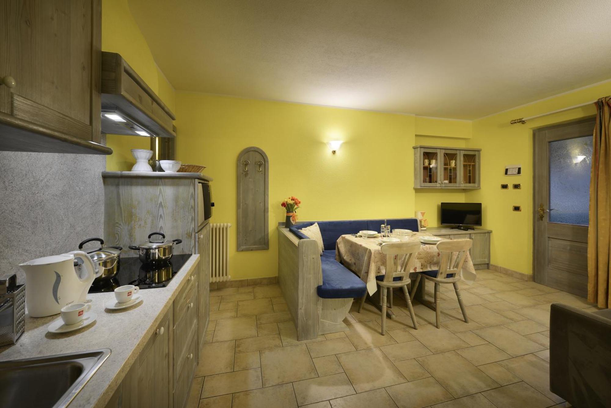 Residence Le Cascate Livigno Buitenkant foto
