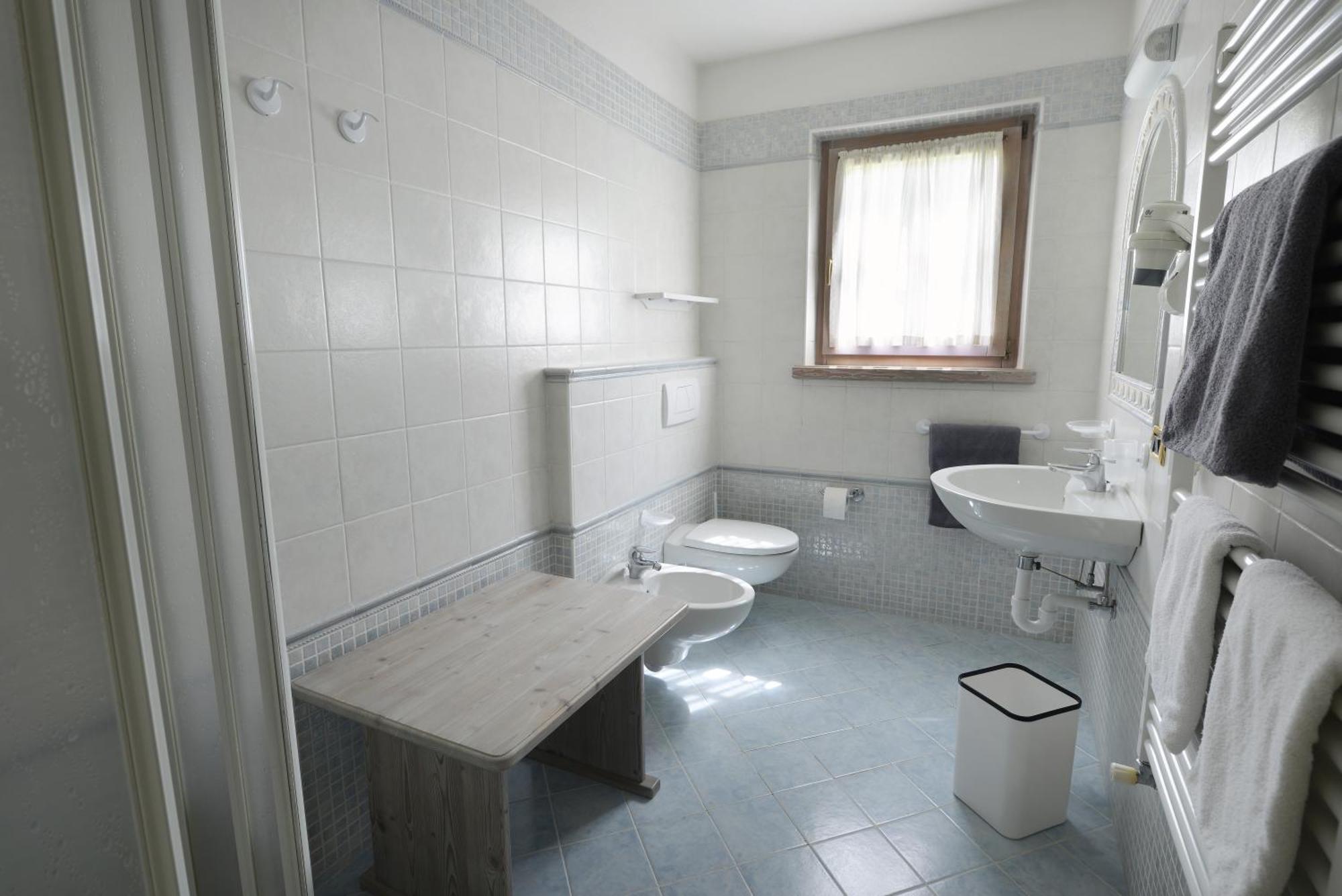 Residence Le Cascate Livigno Buitenkant foto